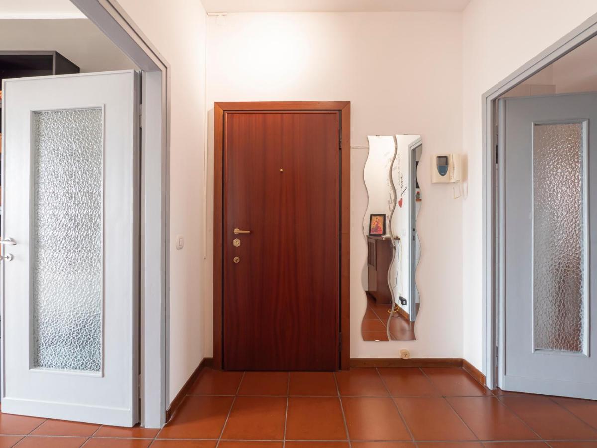 I Host Apartment - Appennini 53 ミラノ エクステリア 写真