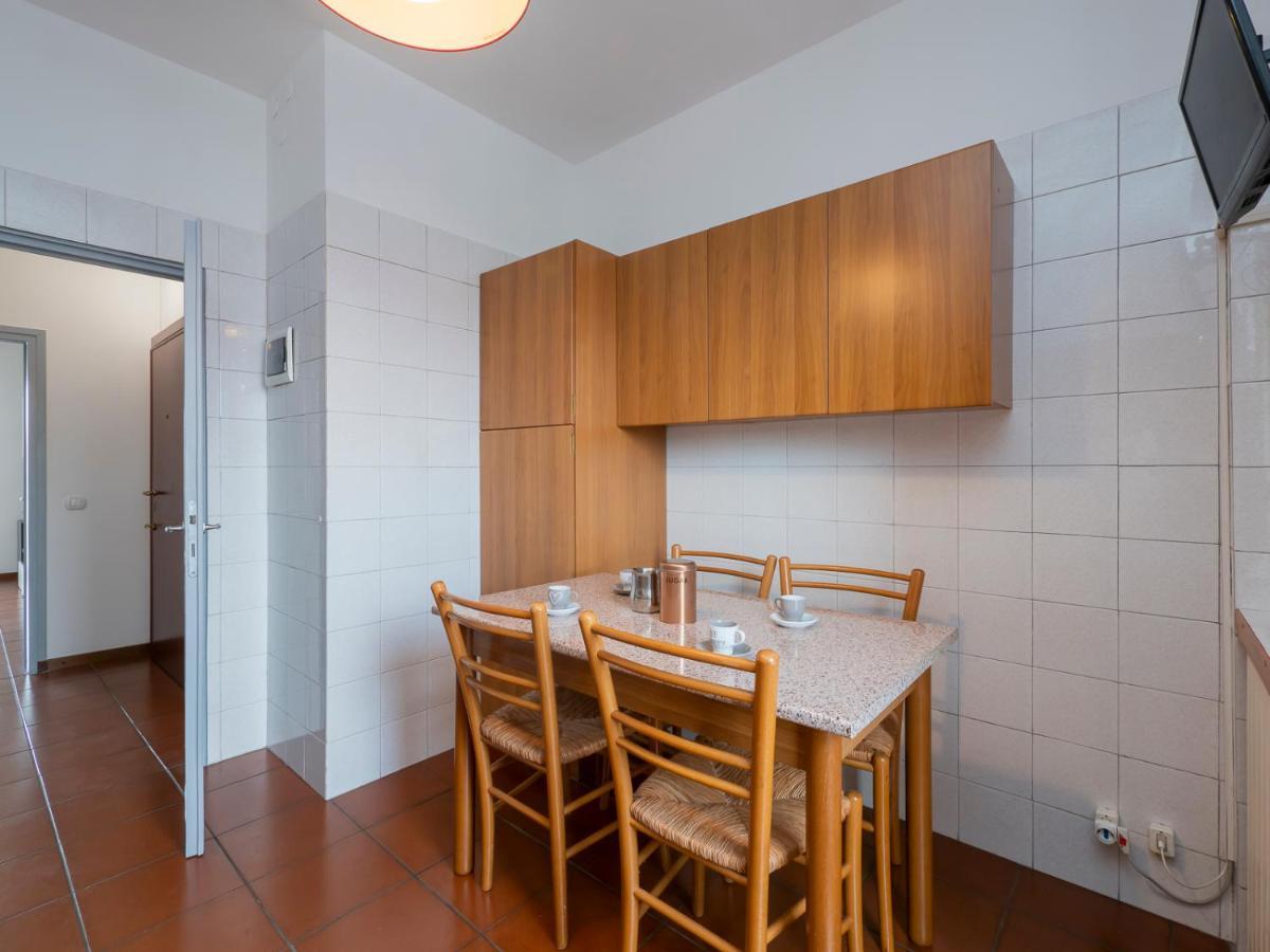 I Host Apartment - Appennini 53 ミラノ エクステリア 写真