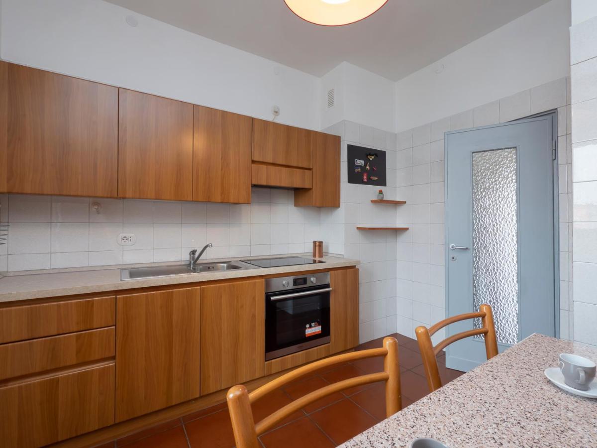 I Host Apartment - Appennini 53 ミラノ エクステリア 写真